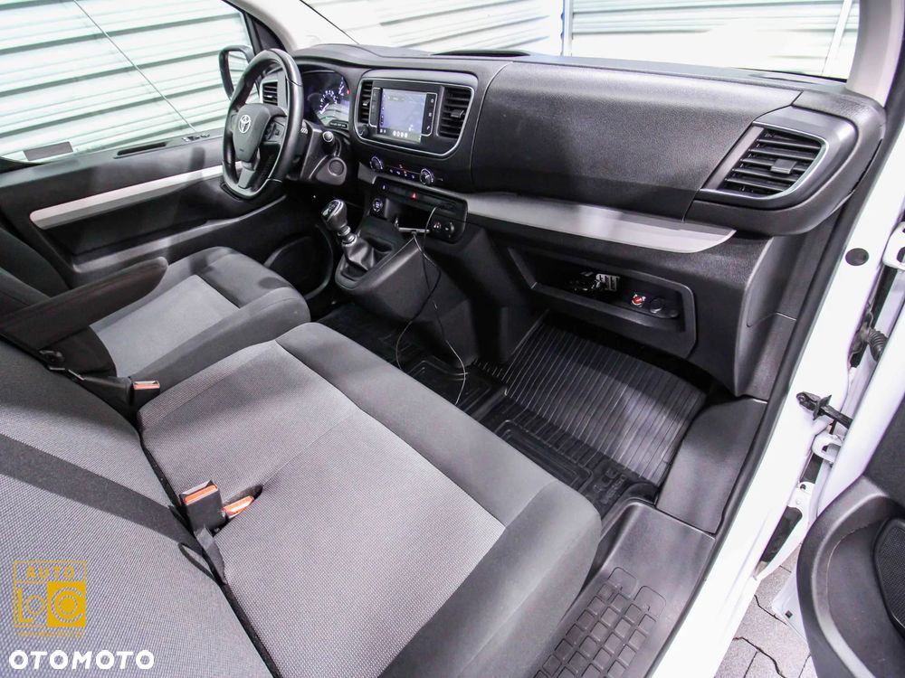 Toyota Proace Verso 2.0 D4-D Long Family - 11