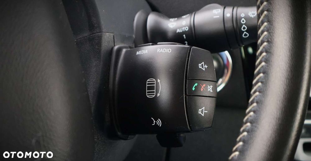 Renault Scenic - 25