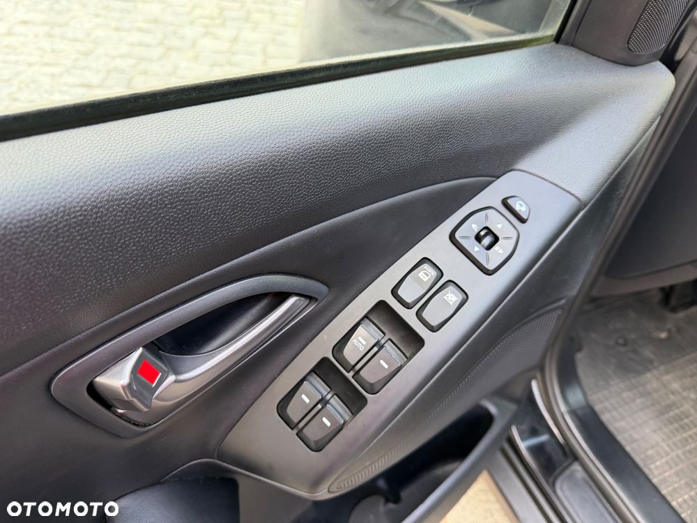 Hyundai ix35 blue 1.6 2WD Finale Silver - 19