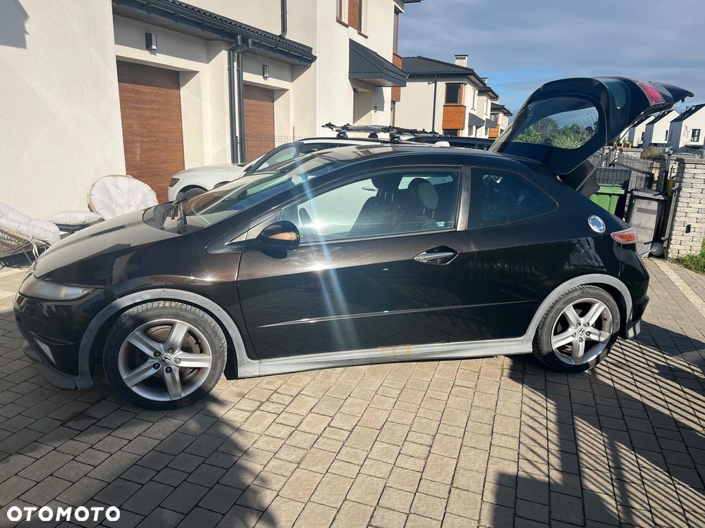 Honda Civic 1.8 TypeS - 1