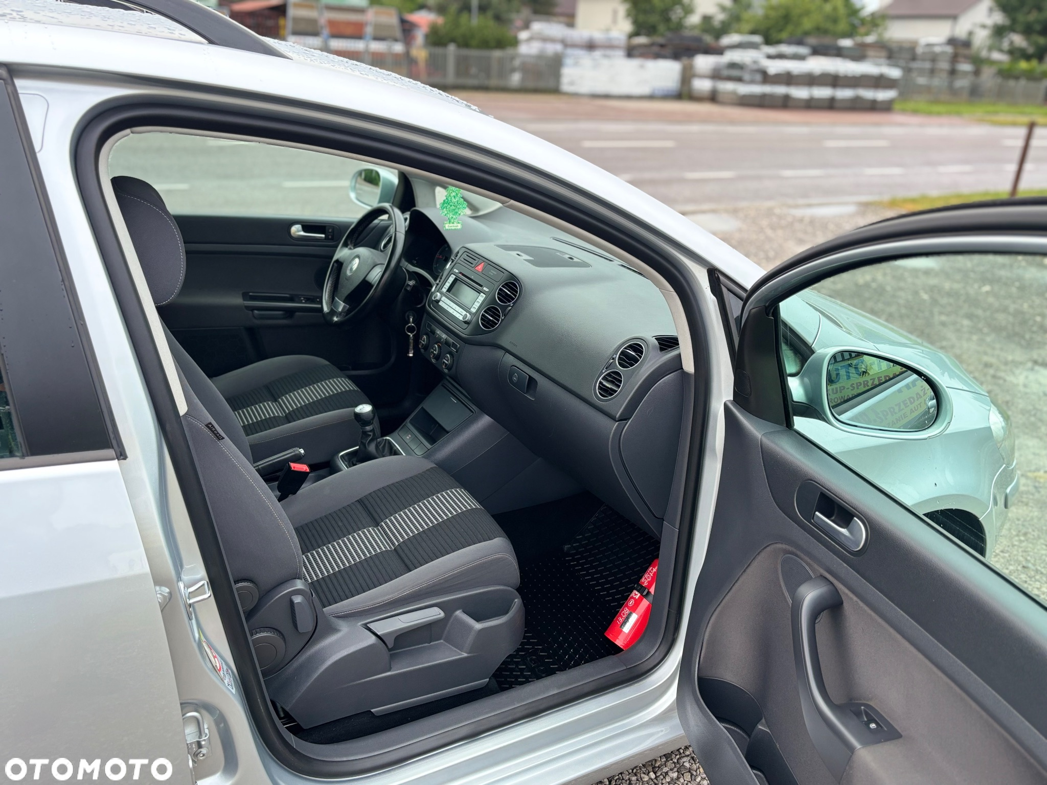 Volkswagen Golf Plus - 9