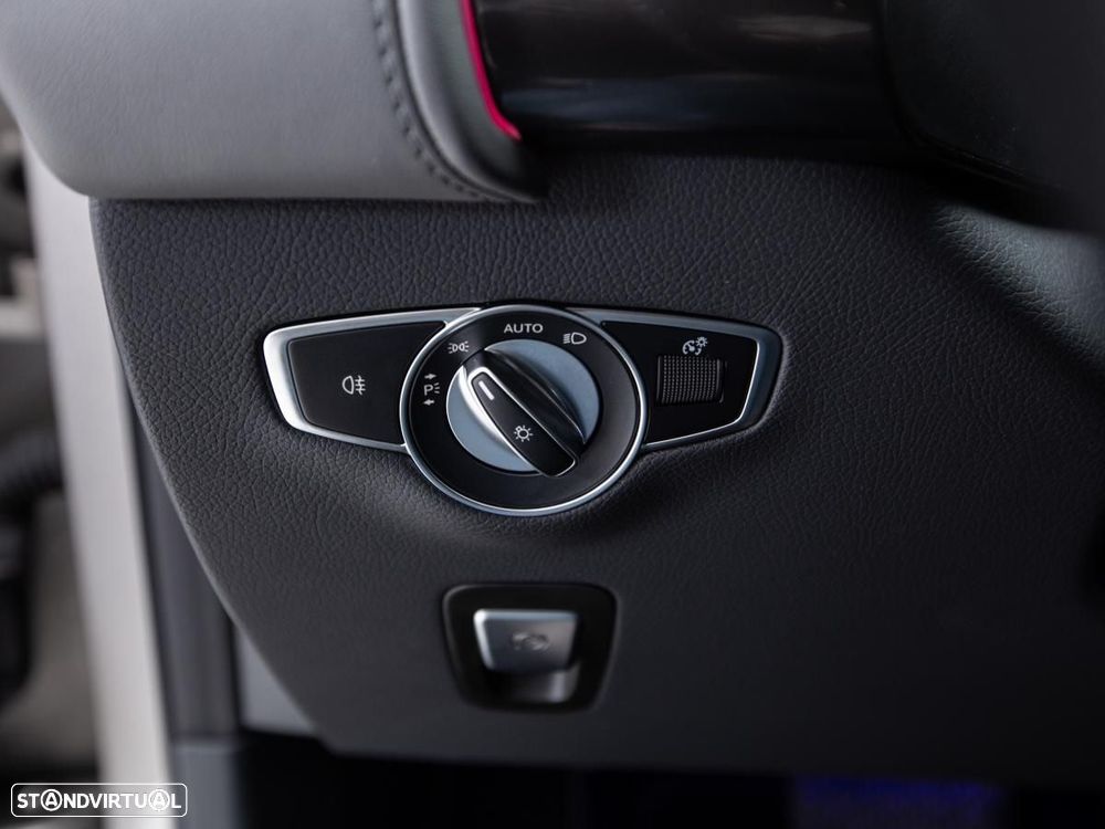 Mercedes-Benz EQC 400 4Matic - 23