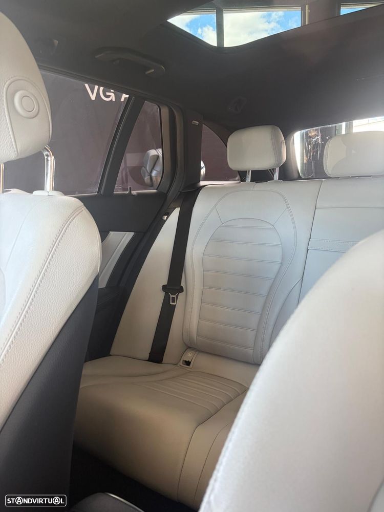Mercedes-Benz C 220 (BlueTEC) d Station 7G-TRONIC AMG Line - 13