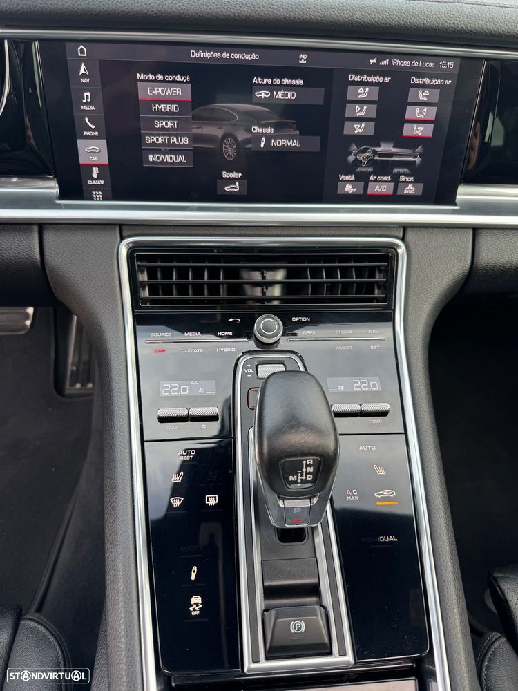 Porsche Panamera 4 E-Hybrid Platinum Edition com PDLS - 37