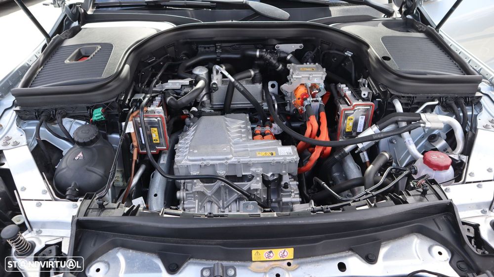 Mercedes-Benz EQC 400 4Matic - 33