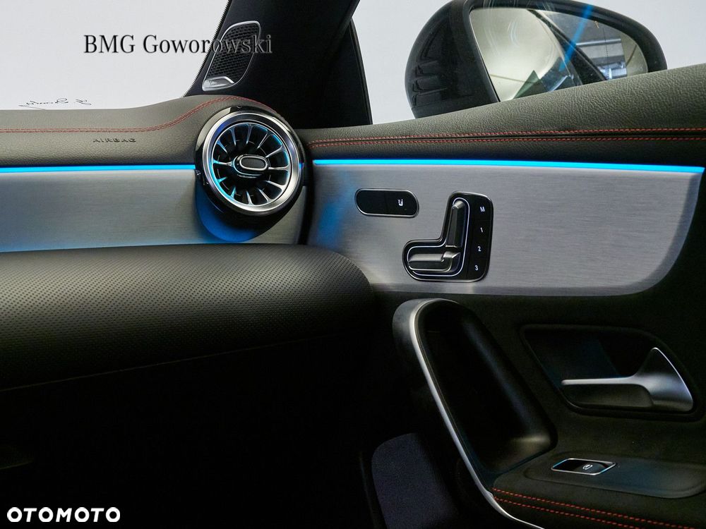 Mercedes-Benz CLA 200 mHEV AMG Line 7G-DCT - 16