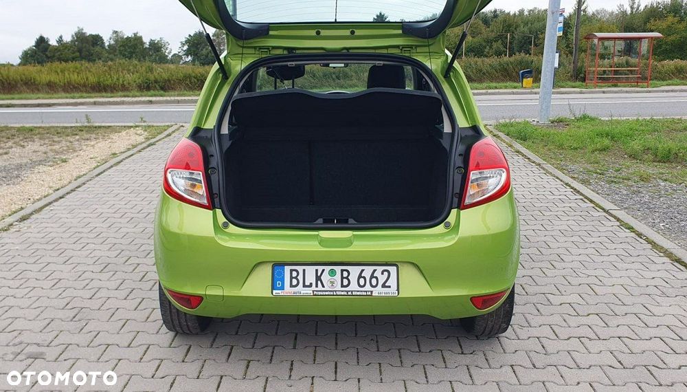 Renault Clio - 18
