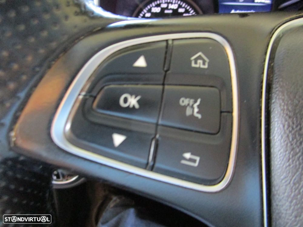 Mercedes-Benz C 300 BlueTEC Hybrid Exclusive - 29