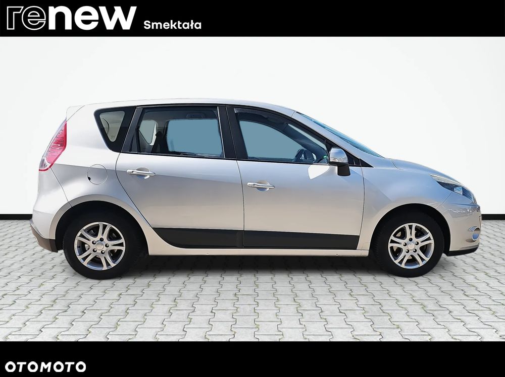Renault Scenic 1.5 dCi Expression - 4