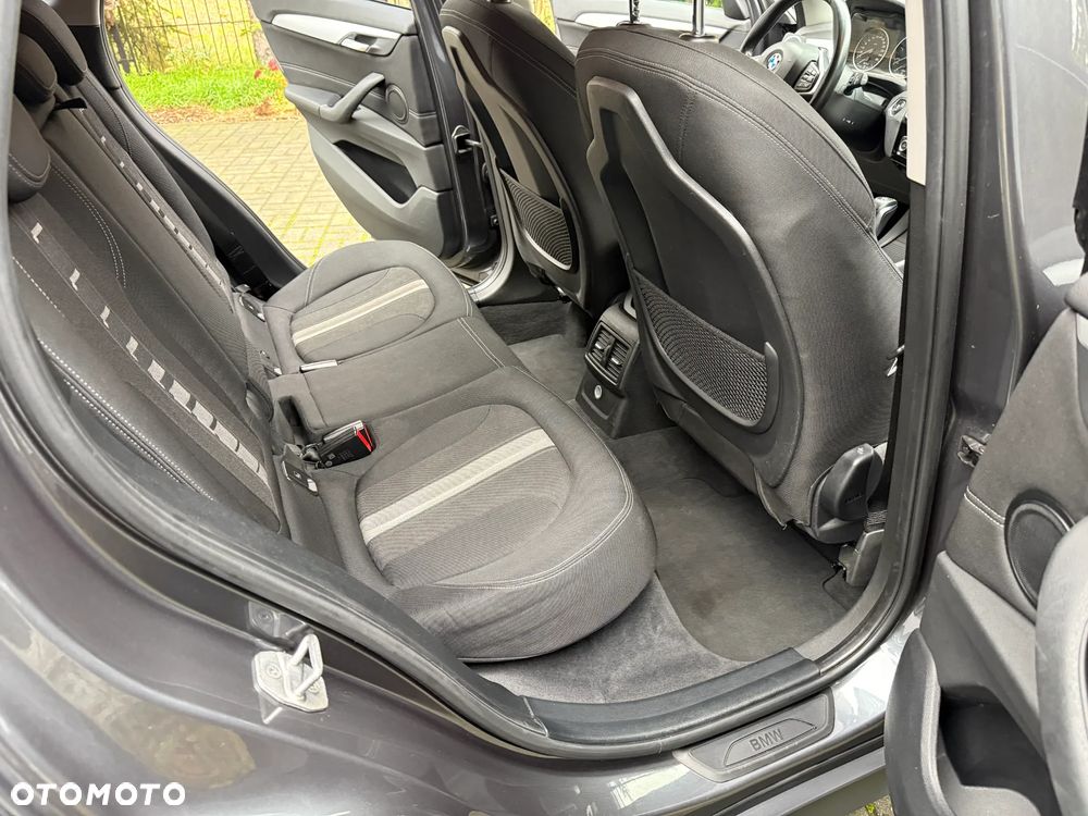 BMW X1 xDrive20d - 26