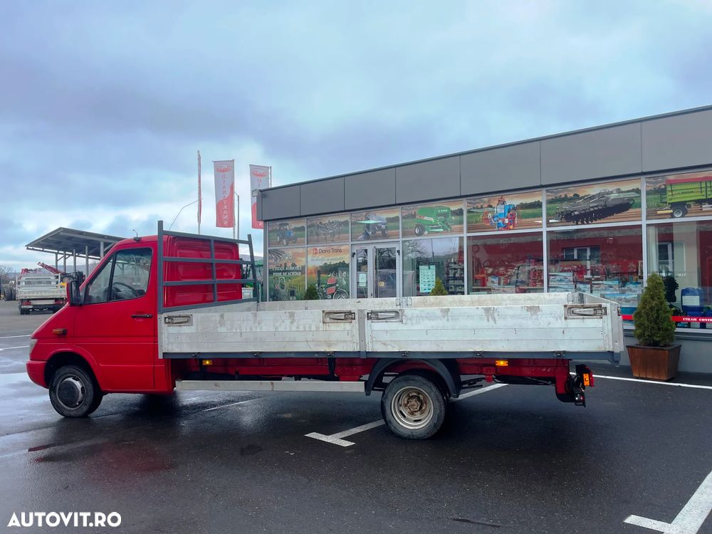 Mercedes-Benz Sprinter - 3