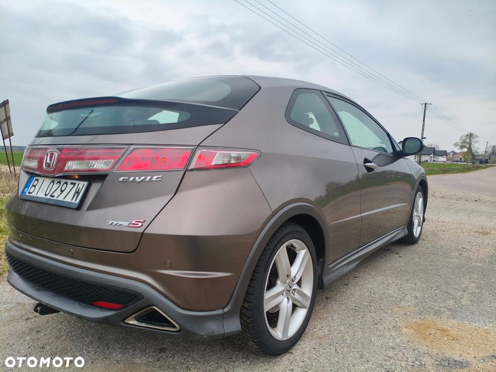 Honda Civic 1.8 TypeS - 6
