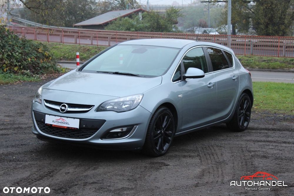 Opel Astra - 4