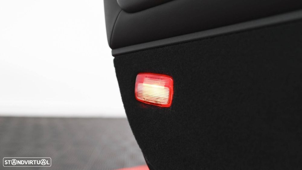 Nissan GT-R 3.8 V6 Black Edition - 59