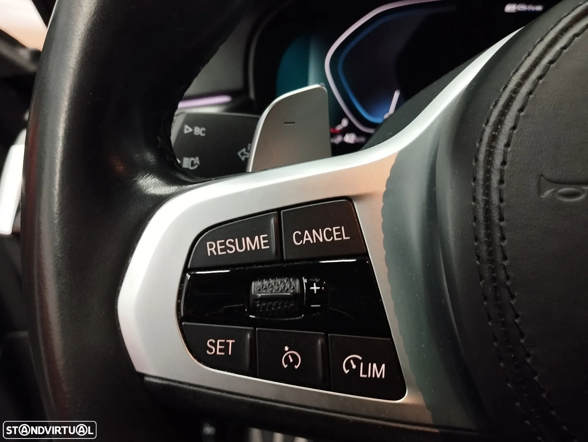 BMW 520 e Pack M - 28