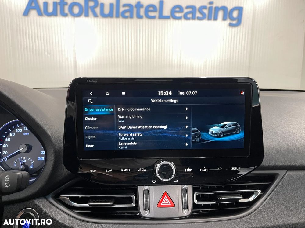 Hyundai i30 1.6 CRDI DCT Select - 17