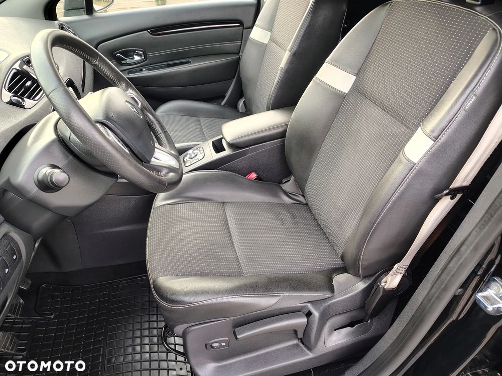 Renault Scenic dCi 130 FAP Start & Stop Bose Edition - 15