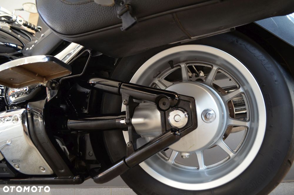 Suzuki Boulevard - 21