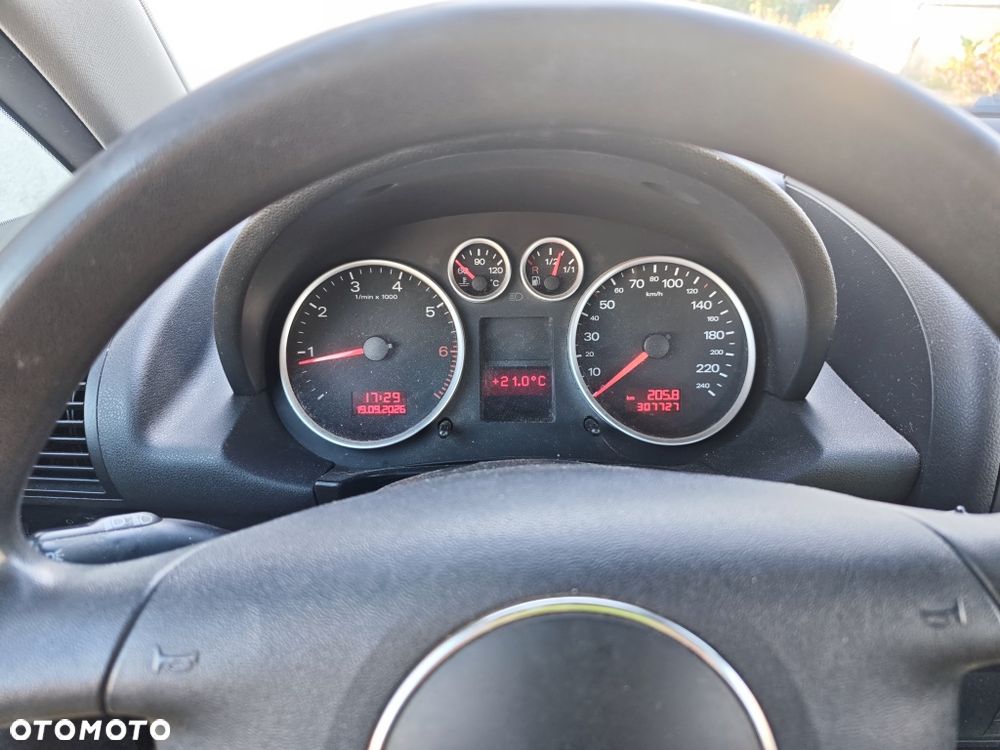 Audi A2 - 3