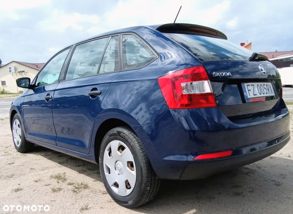Skoda RAPID - 7