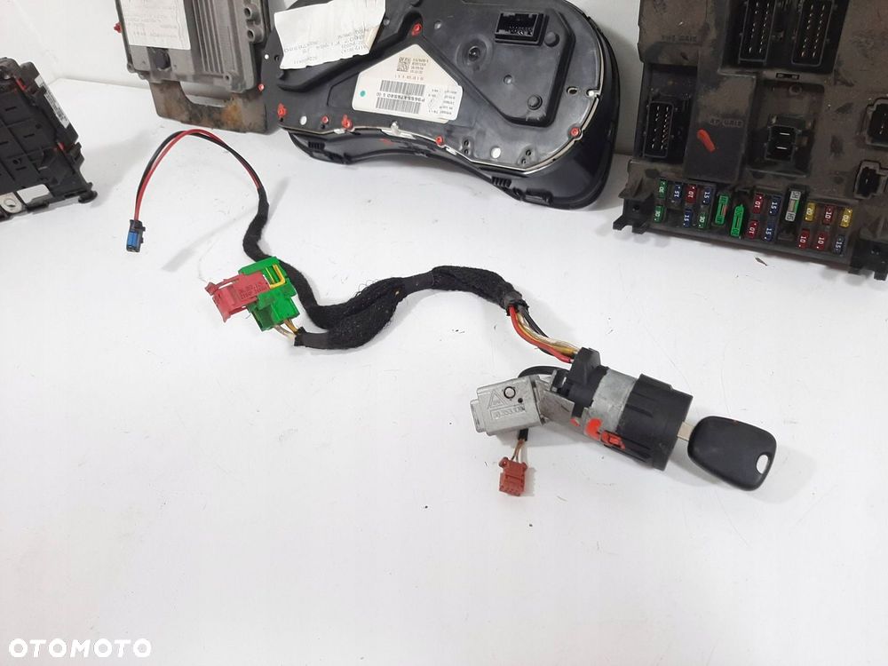 PEUGEOT 307 SW 1.6HDI 05R STEROWNIK SILNIKA ZESTAW 0281011234 9655698280 - 15