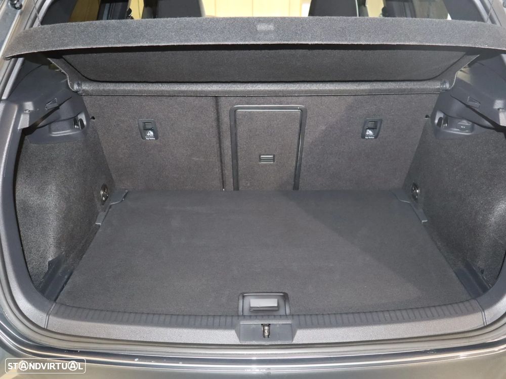 VW Golf 2.0 TSI GTI DSG Performance - 13