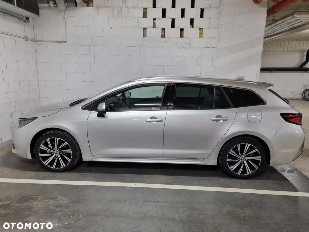 Toyota Corolla - 5