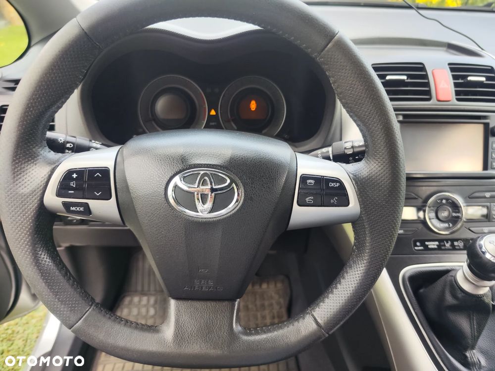 Toyota Auris - 19