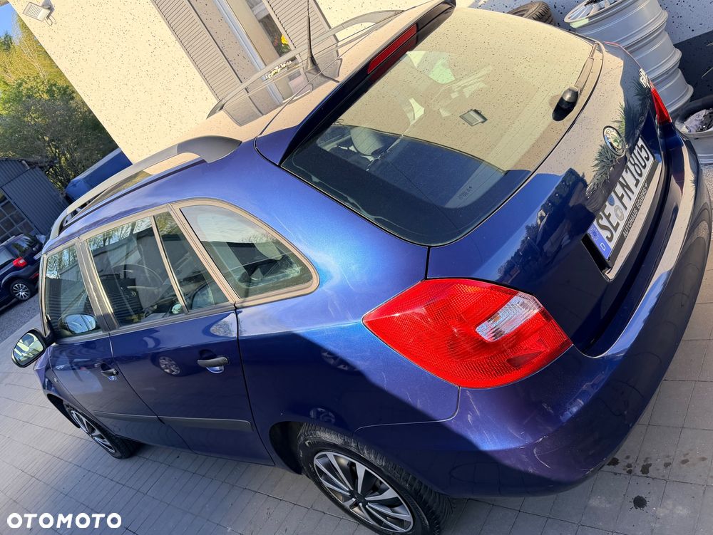 Skoda Fabia 1.4 16V Ambiente - 6