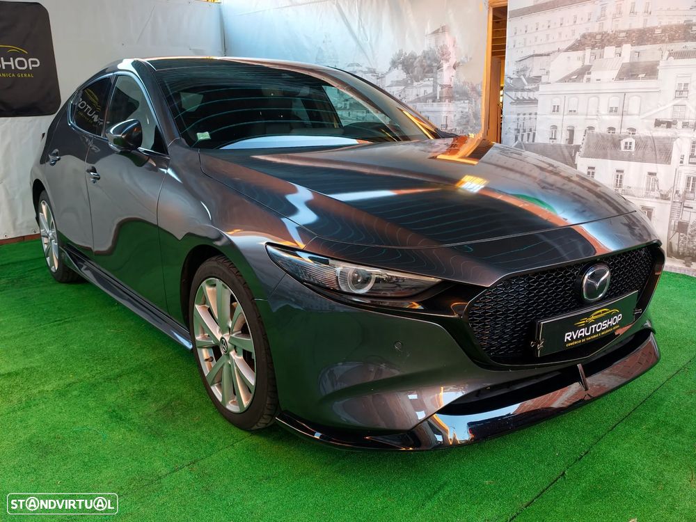 Mazda 3 Hatchback - 2