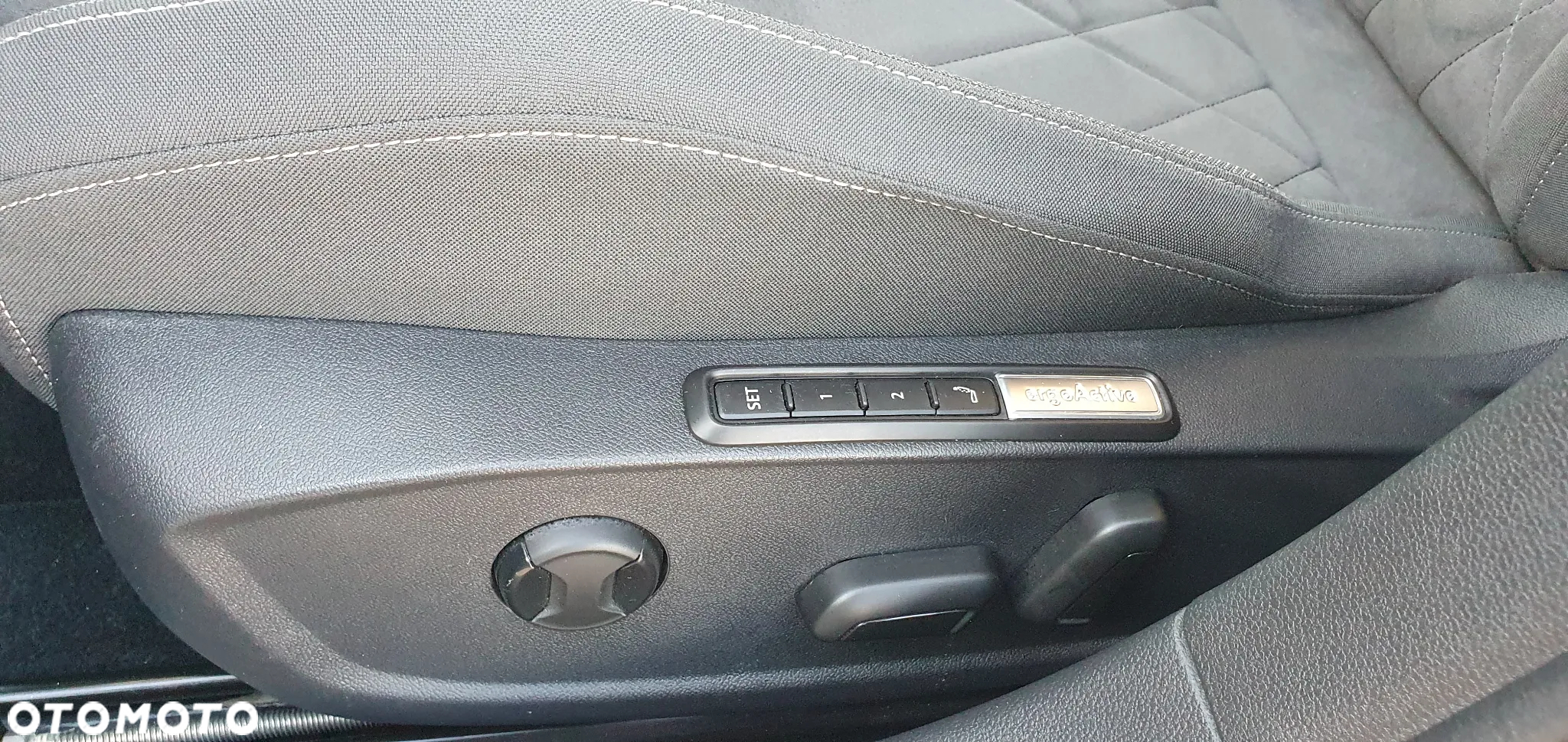 Volkswagen Golf Variant 2.0 TDI SCR Life - 10