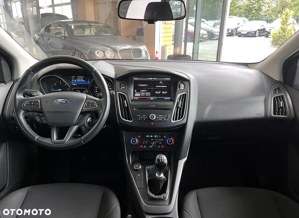 Ford Focus 1.5 TDCi ECOnetic 88g Start-Stopp-System Titanium - 9