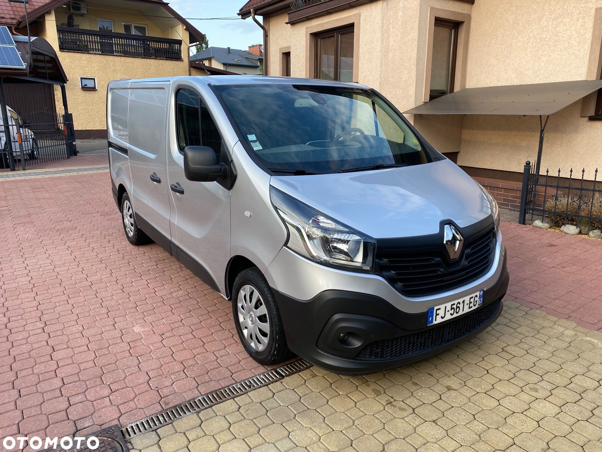 Renault TRAFIC L1 H1 profesjonalna zabudowa WARSZTATOWA - 1