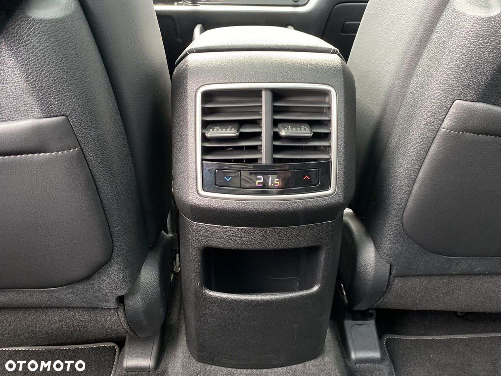 Kia Sportage - 16
