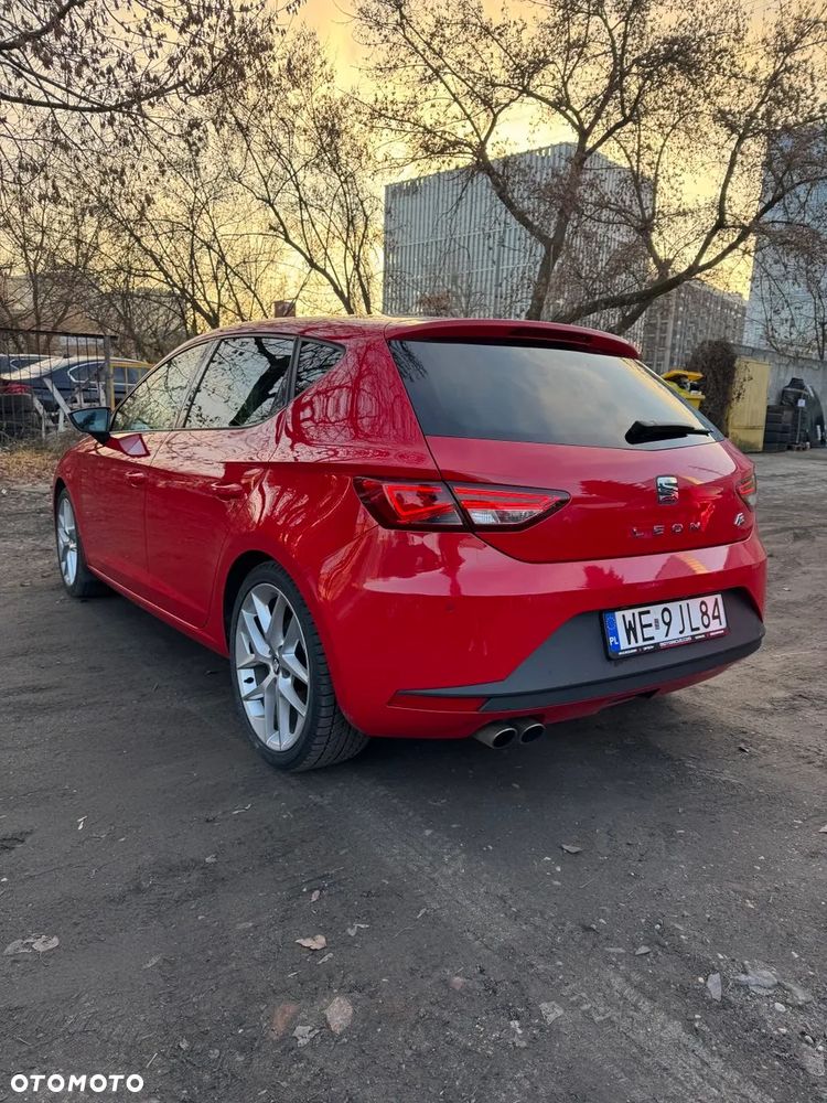 Seat Leon 1.8 TSI FR S&S DSG - 2