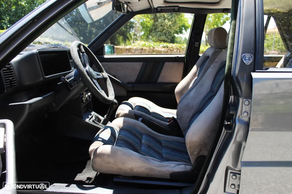 Lancia Delta 1.6 HF Turbo - 20
