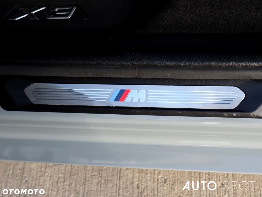 BMW X3 xM40i mHEV - 18