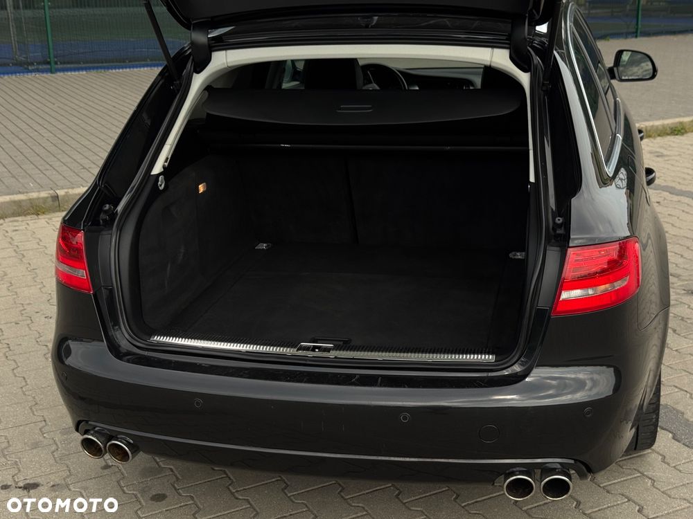 Audi A4 Avant 2.0 TDI Limited Edition - 20