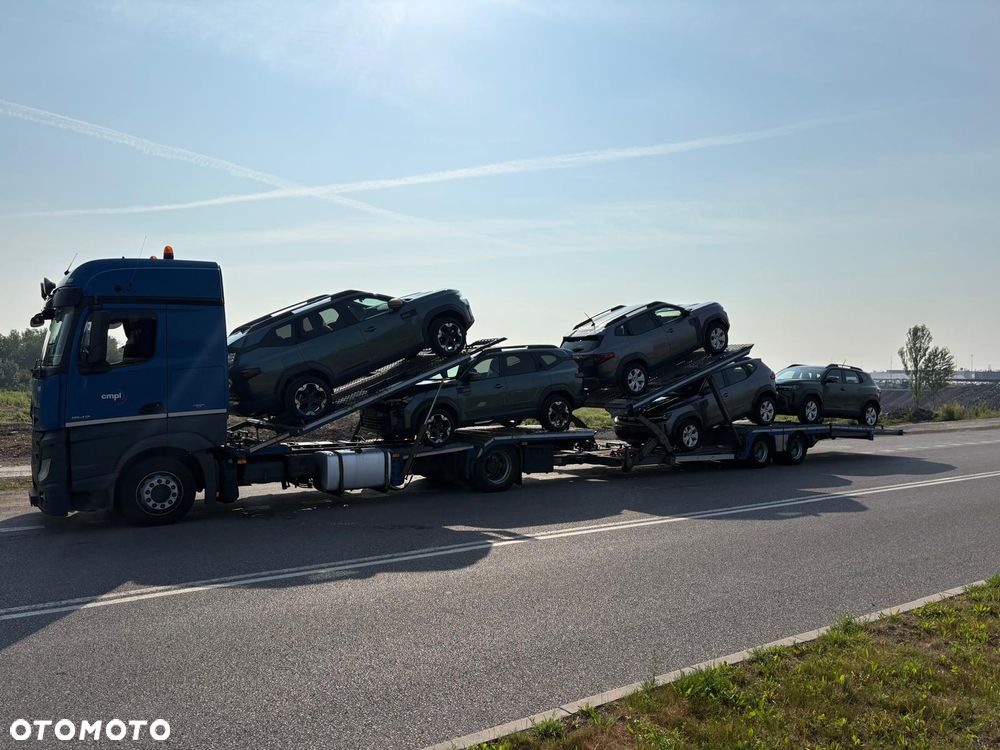 Mercedes-Benz ACTROS - 26