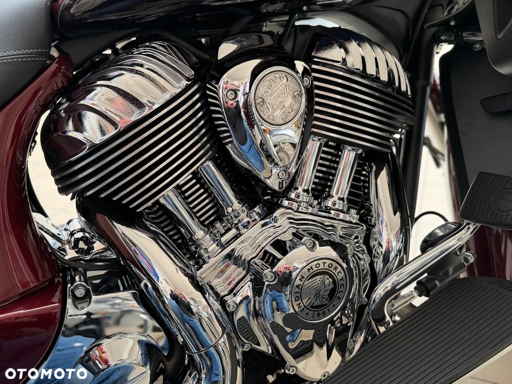 Indian Roadmaster - 18