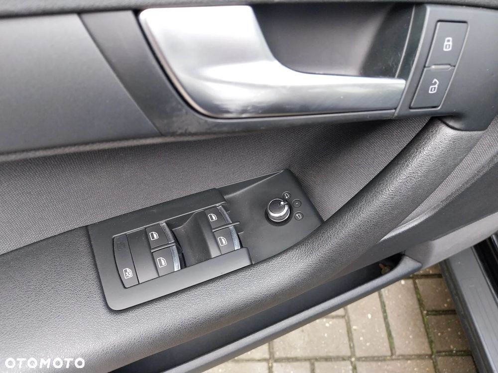 Audi A3 Sportback 1.6 Attraction - 15