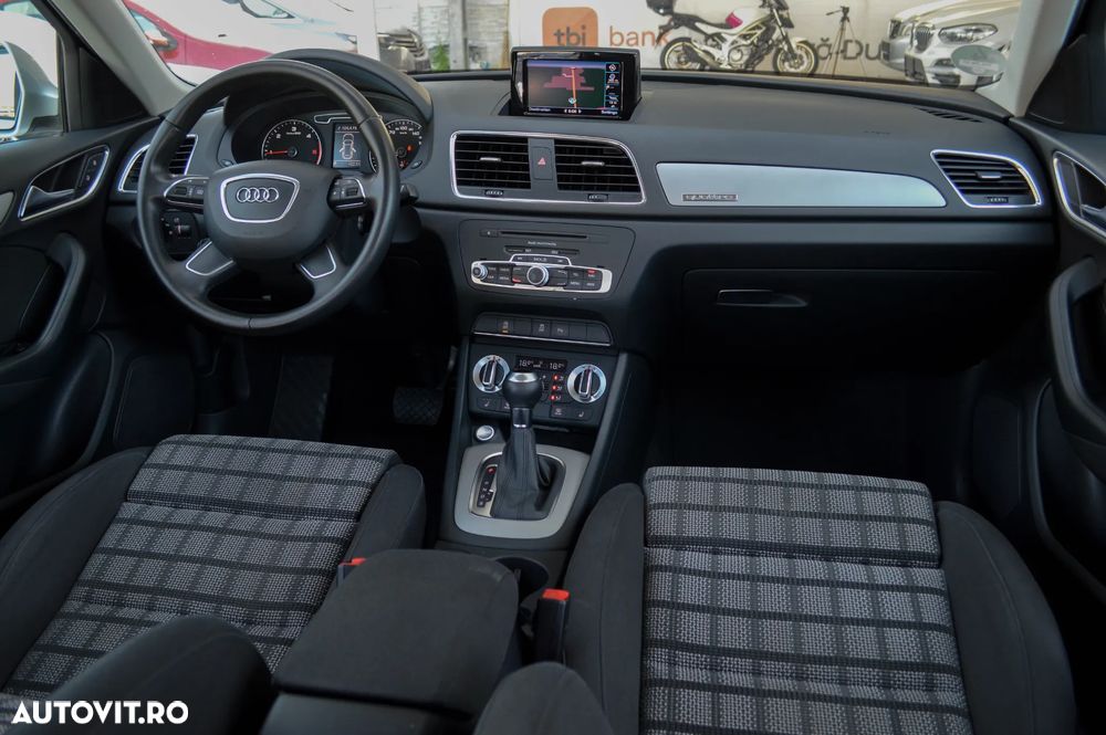 Audi Q3 2.0 TDI Quattro S tronic - 23