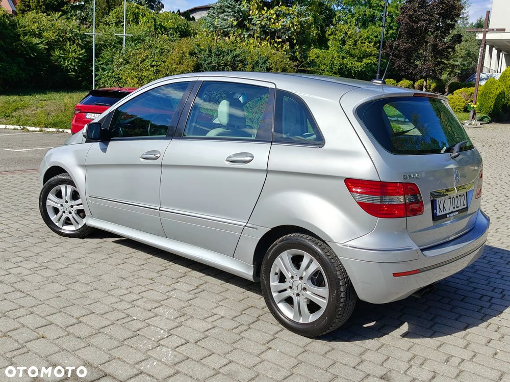 Mercedes-Benz Klasa B 200 Turbo Autotronic - 22