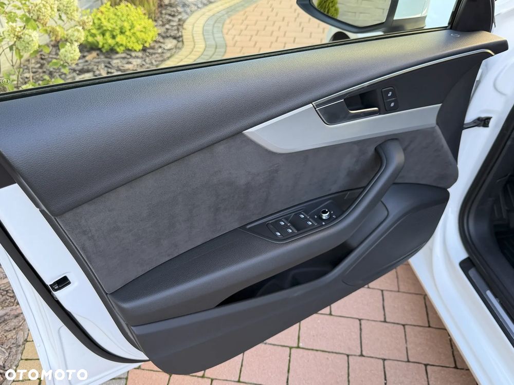 Audi A4 Avant 2.0 TDI - 17