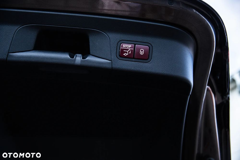 Mercedes-Benz GLC 220 d 4-Matic - 26