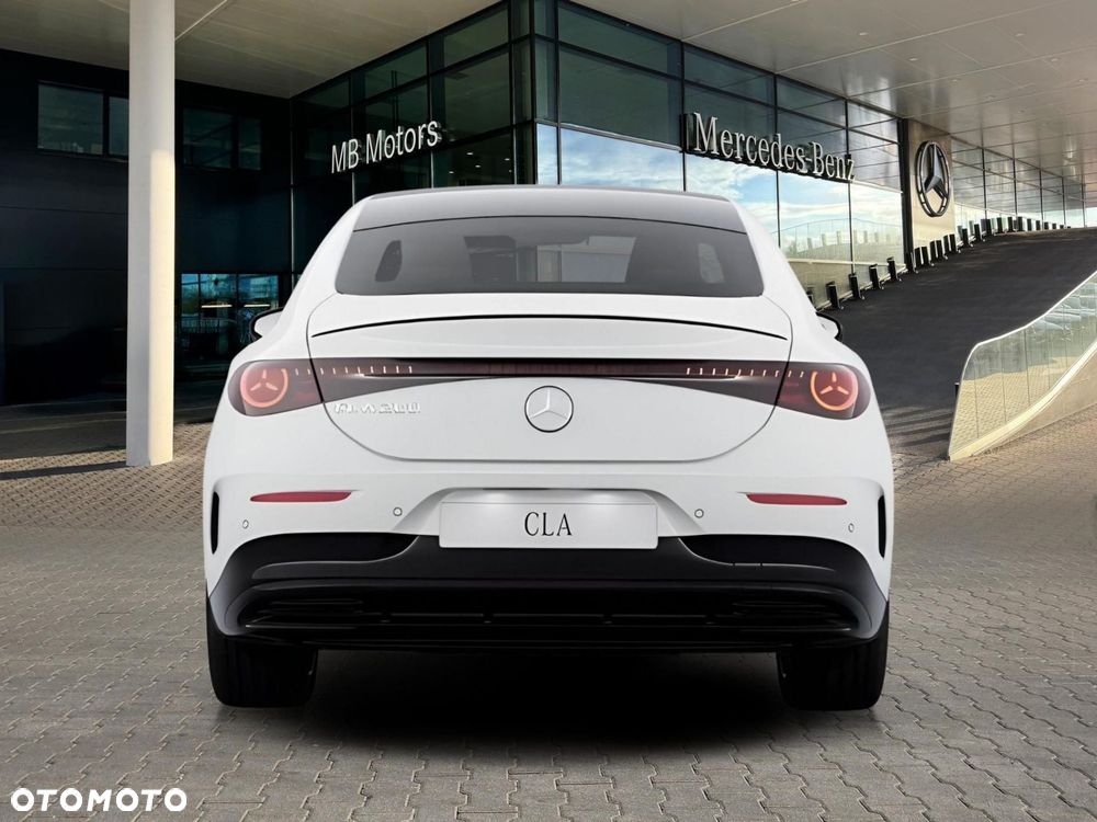 Mercedes-Benz CLA - 8