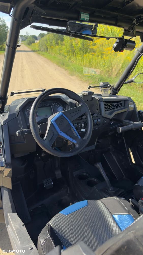 Polaris RZR - 21
