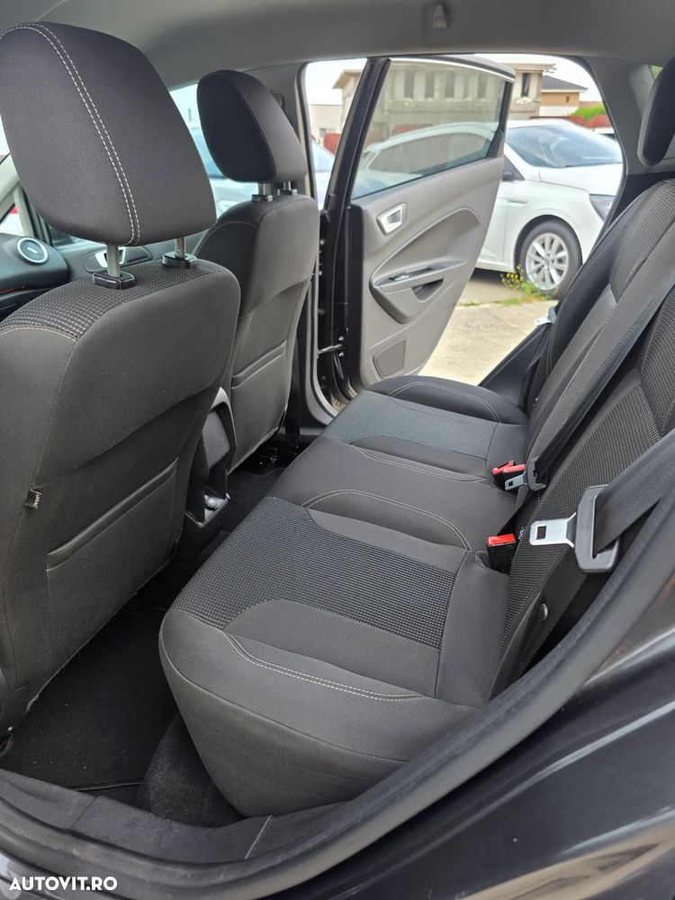 Ford Fiesta 1.5 TDCi Titanium - 14