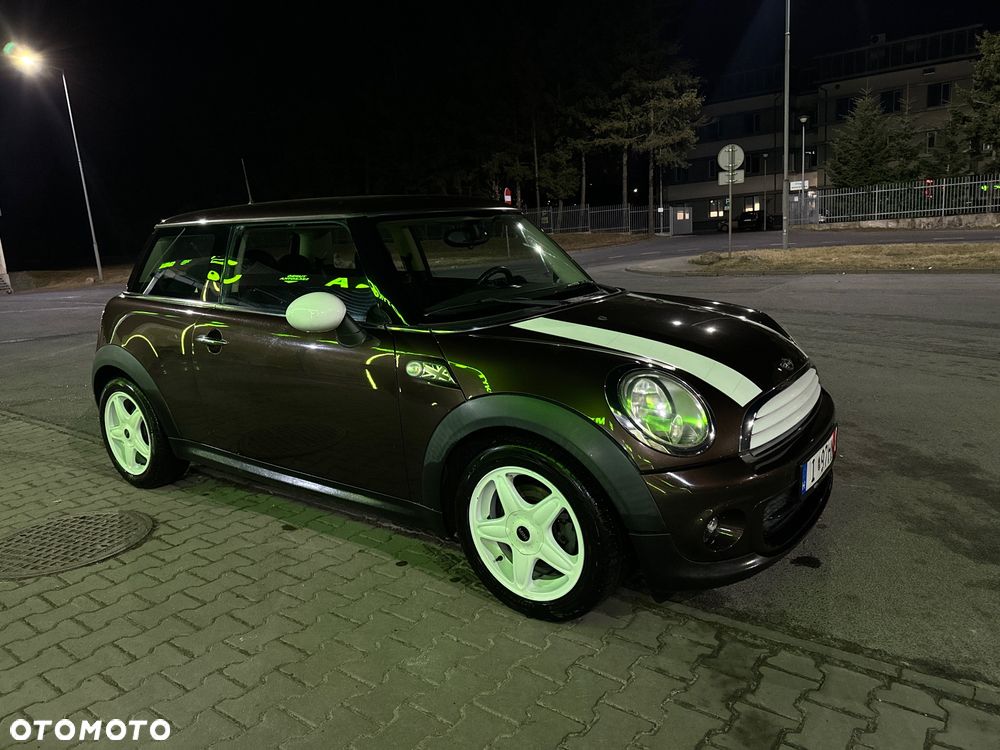 MINI ONE Brick Lane - 31