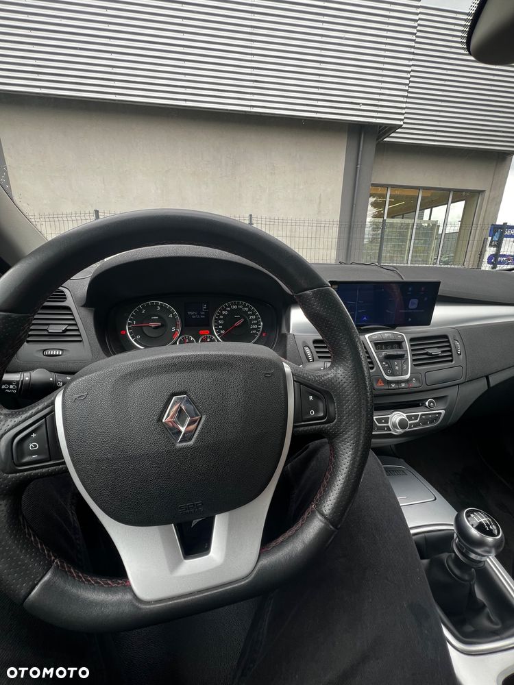 Renault Laguna 2.0 dCi GT - 11